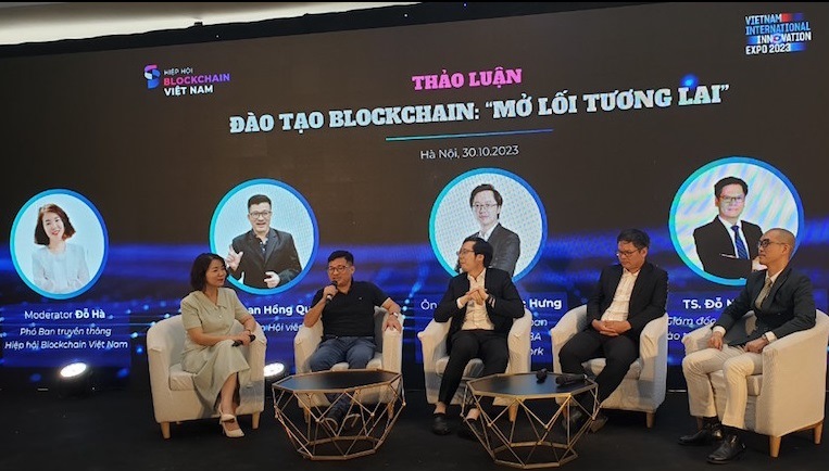 Thúc đẩy đổi mới sáng tạo và quản trị rủi ro trong ứng dụng blockchain