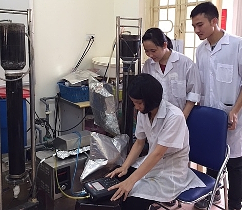 Nhà khoa học Việt thu hồi năng lượng từ nước thải