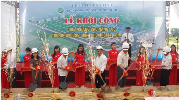  Khởi công Dự án nâng cao năng lực Trung tâm Ứng dụng KH&CN Hà Tĩnh